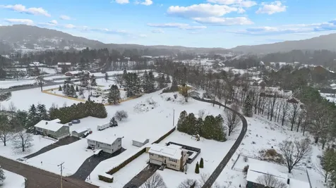 11 Packard Road Jericho VT 05465