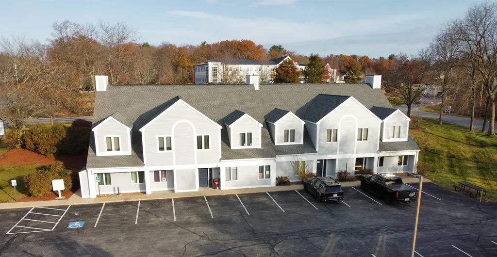 184 Mammoth Road Londonderry NH 03053