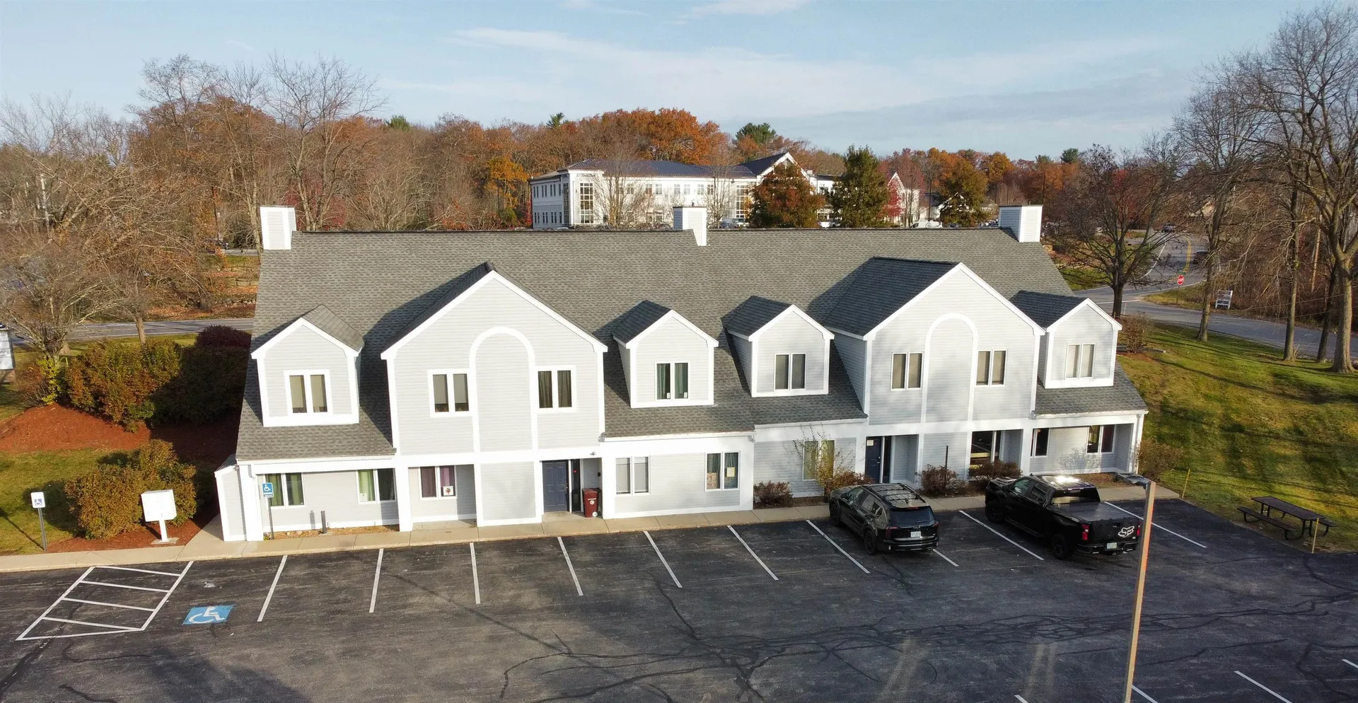 184 Mammoth Road Londonderry NH 03053