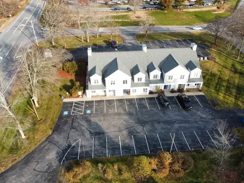 184 Mammoth Road Londonderry NH 03053