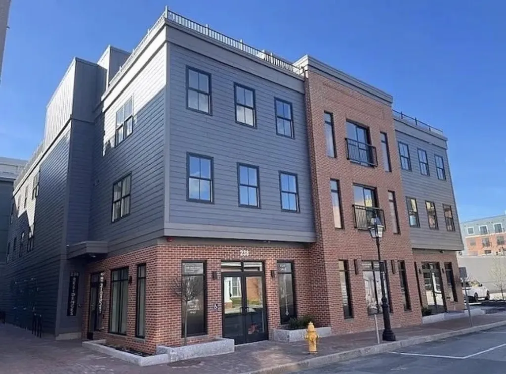 238 Deer Street Portsmouth NH 03801