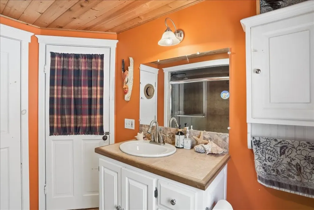 63A Jericho Road Essex VT 05452