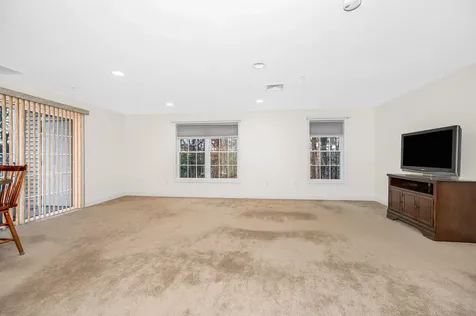 59 Cluff Road Salem NH 03079