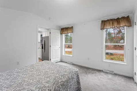 52 Little Falls Bridge Road Rochester NH 03867