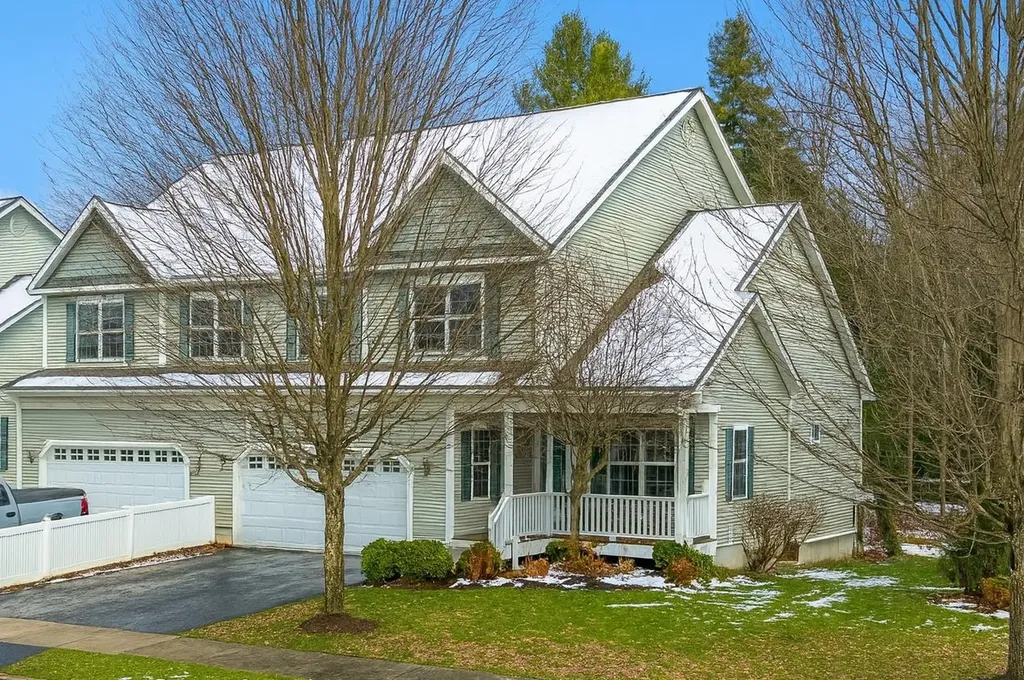 16 Dunbar Drive Essex Junction VT 05452