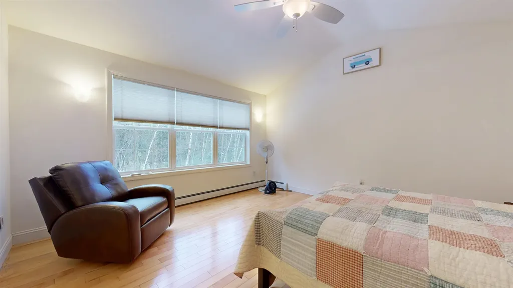 16 Dunbar Drive Essex Junction VT 05452