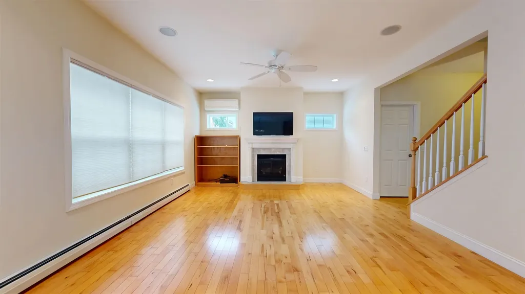 16 Dunbar Drive Essex Junction VT 05452