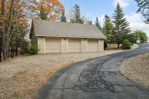 141 Lakewood Drive Alton NH 03810