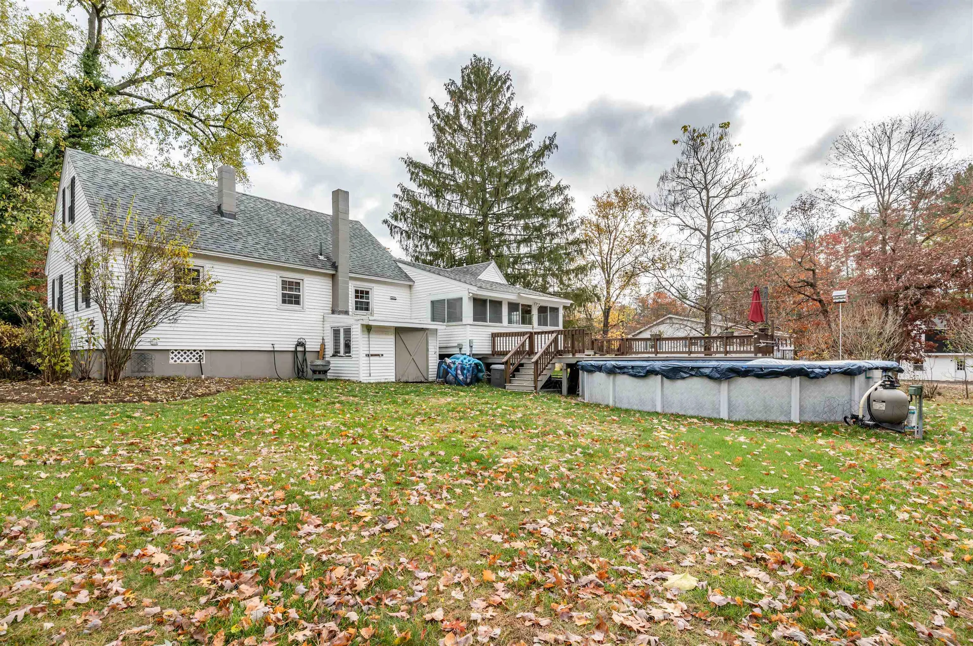 12 Louise Drive Litchfield NH 03052