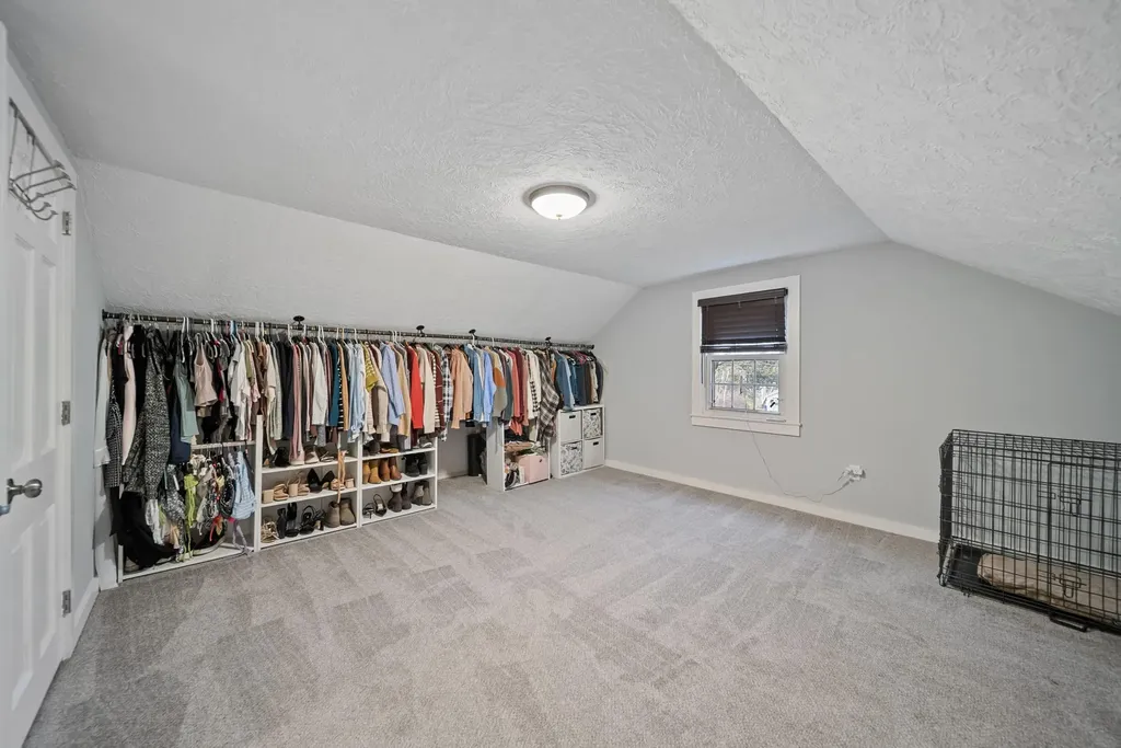 38 Bartley Hill Road Londonderry NH 03053