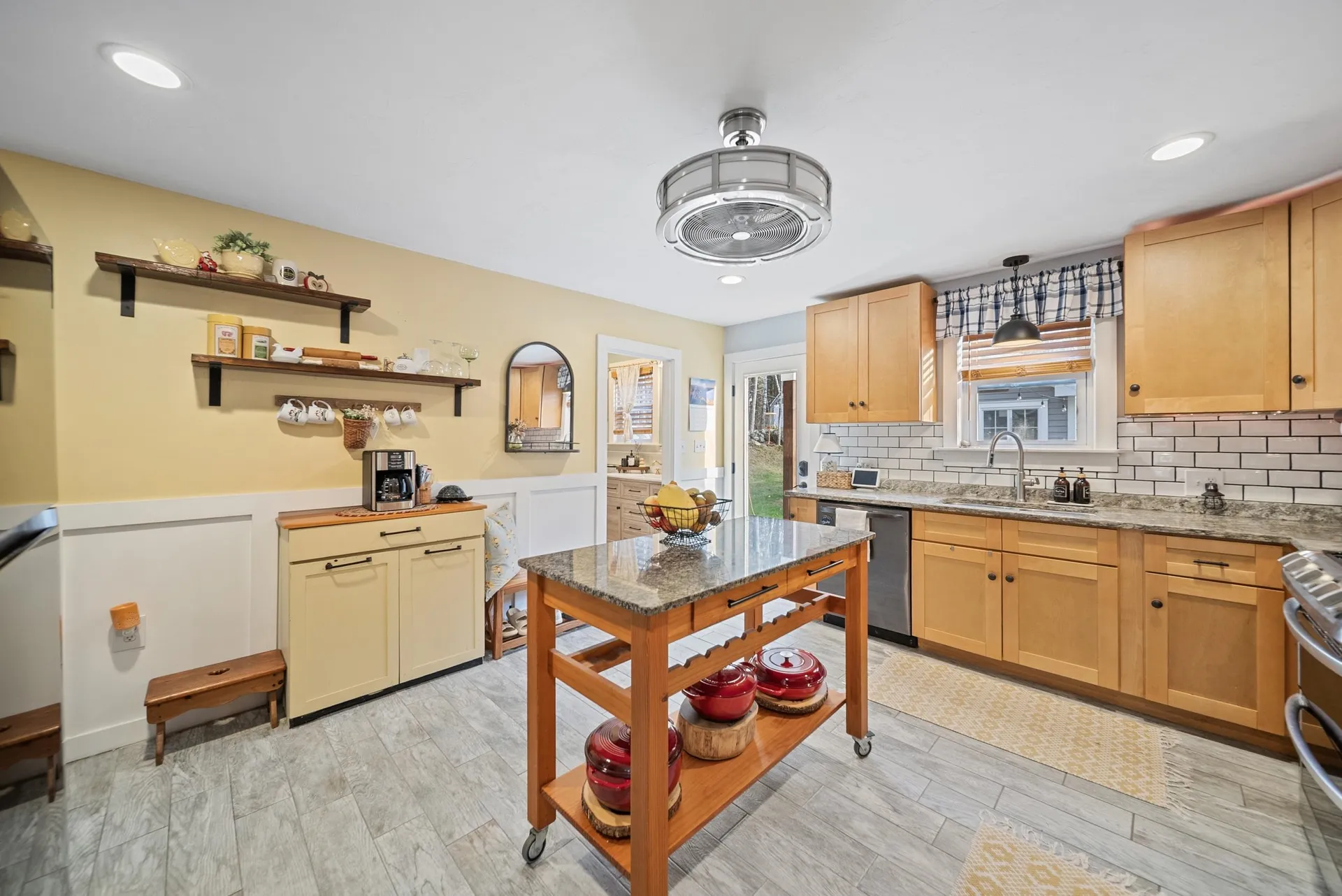 38 Bartley Hill Road Londonderry NH 03053