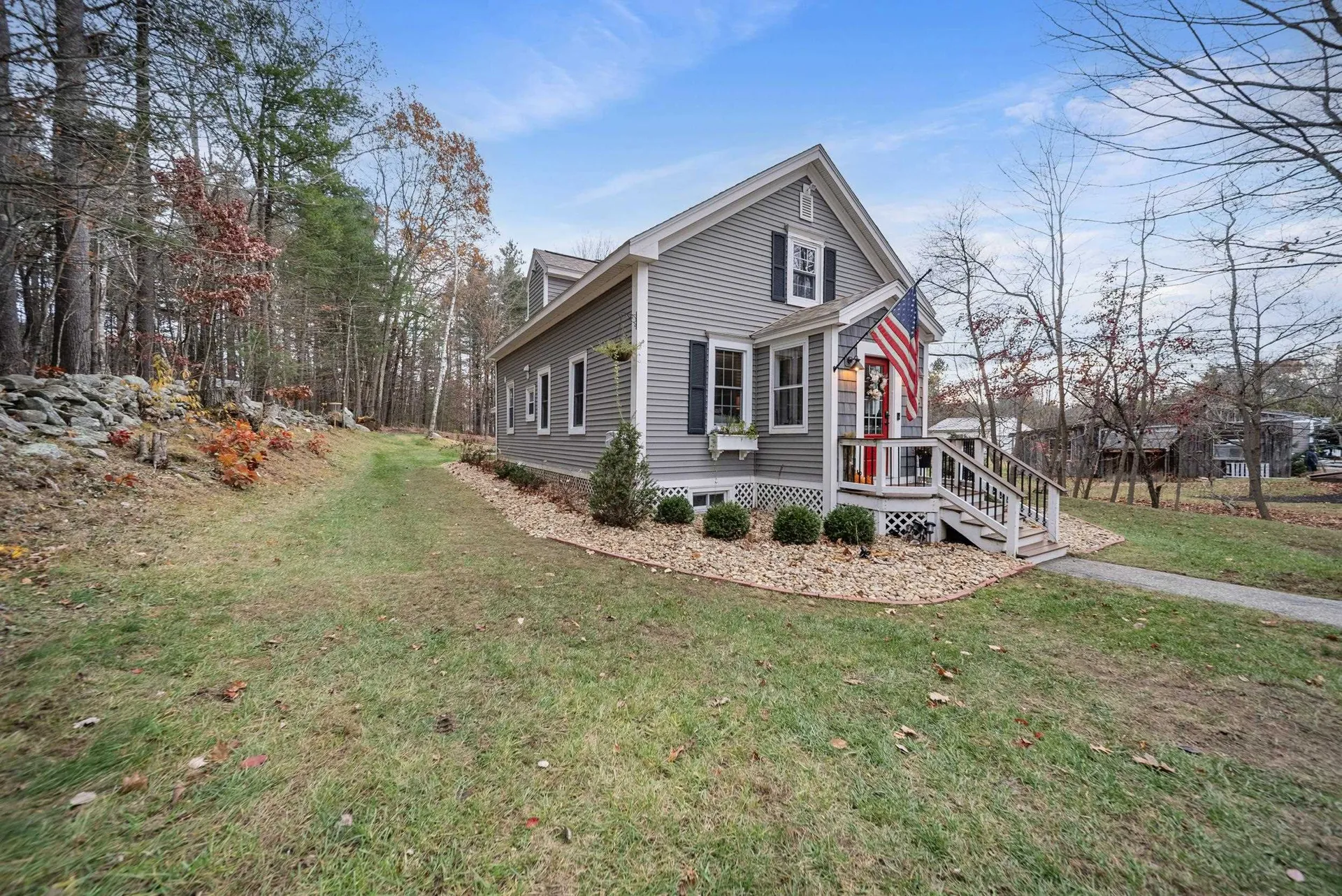 38 Bartley Hill Road Londonderry NH 03053