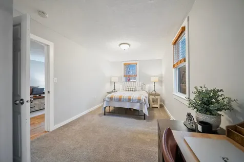 38 Bartley Hill Road Londonderry NH 03053