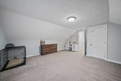 38 Bartley Hill Road Londonderry NH 03053