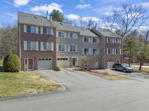 5 Lynn Drive Merrimack NH 03054