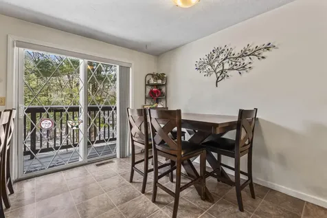 5 Lynn Drive Merrimack NH 03054