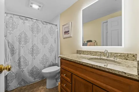 5 Lynn Drive Merrimack NH 03054