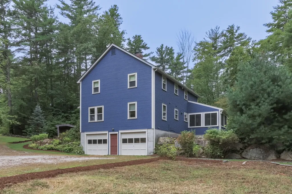 7 Arrowwood Road New Boston NH 03070