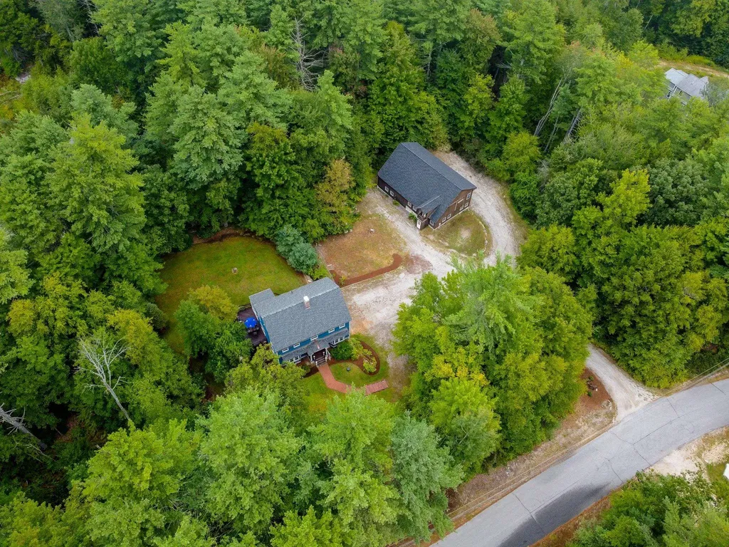 7 Arrowwood Road New Boston NH 03070