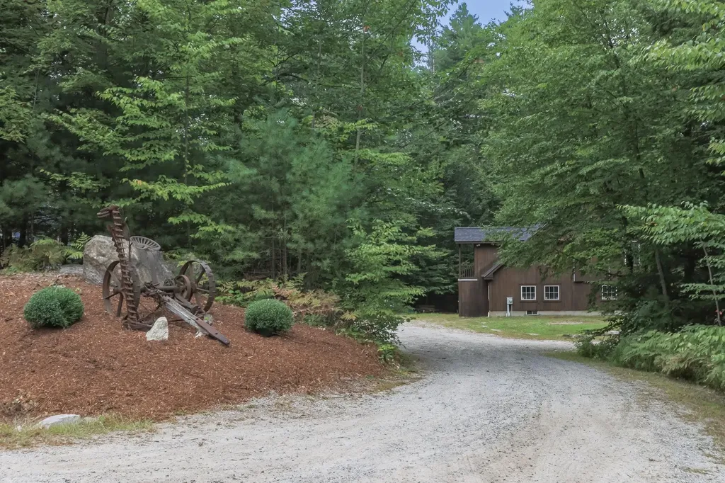 7 Arrowwood Road New Boston NH 03070