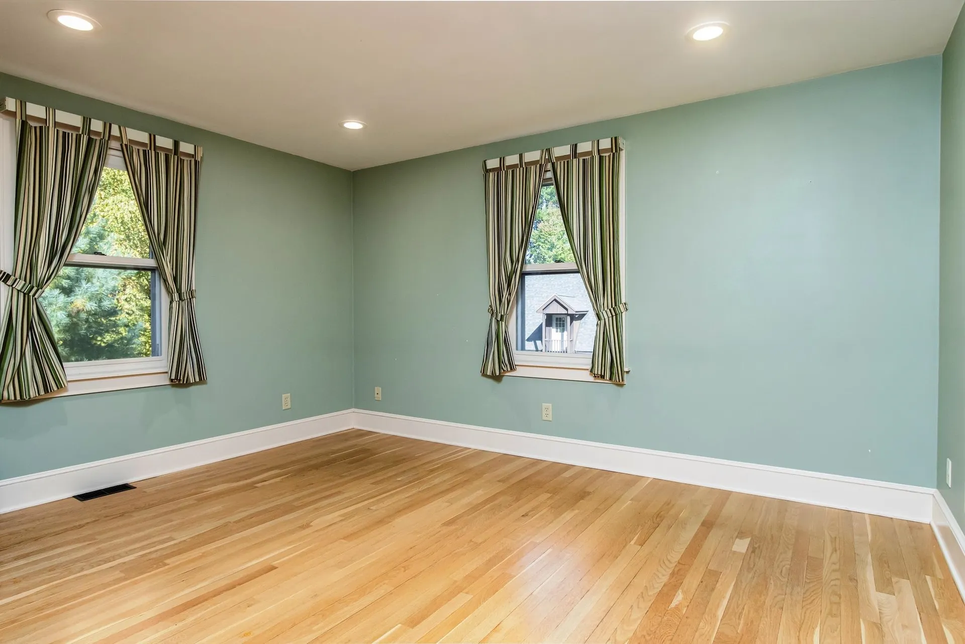 7 Arrowwood Road New Boston NH 03070