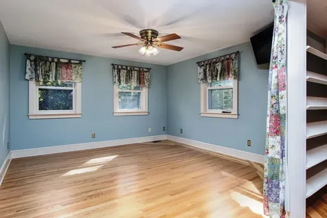 7 Arrowwood Road New Boston NH 03070