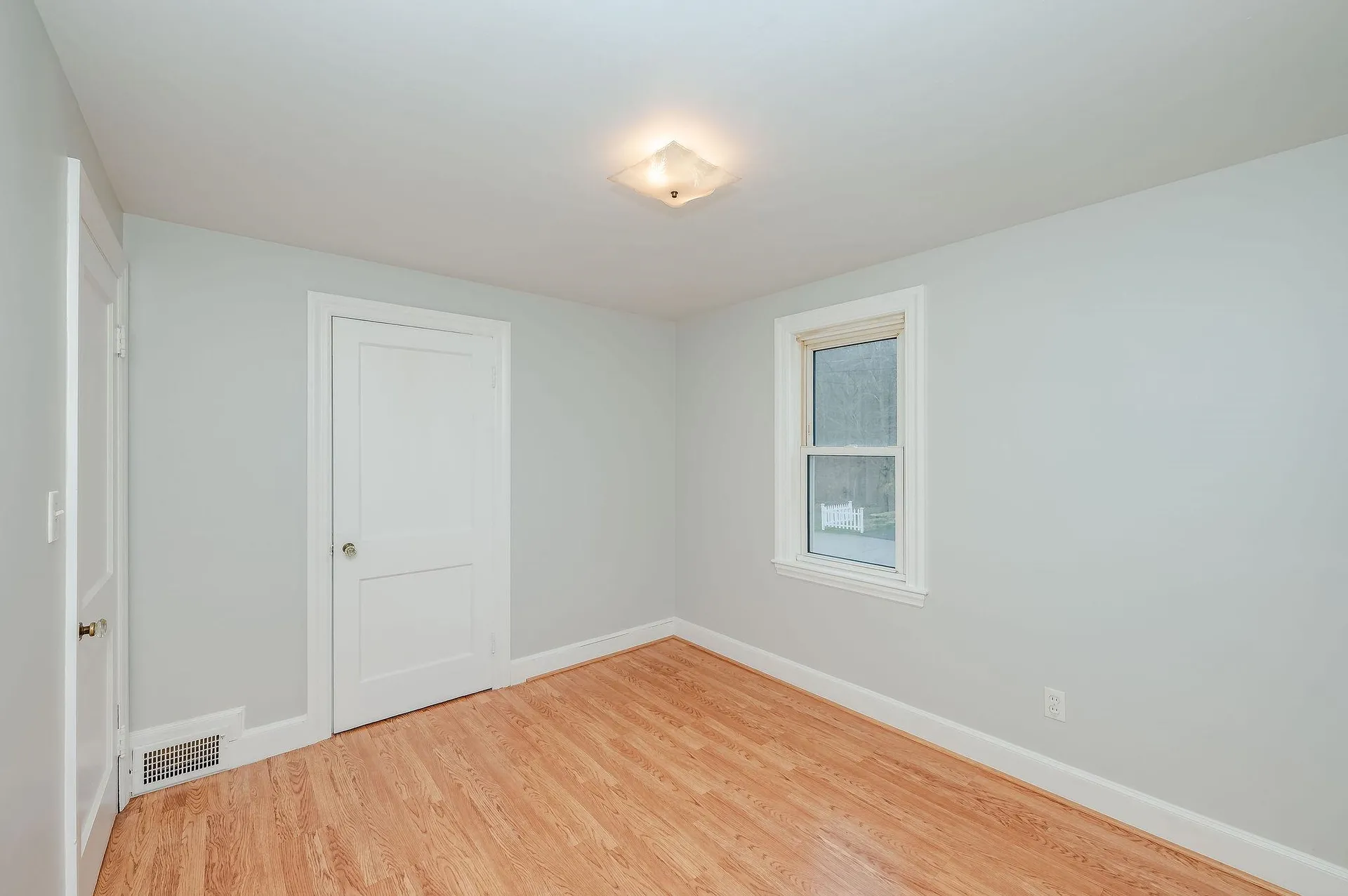 255 Melbourne Street Portsmouth NH 03801