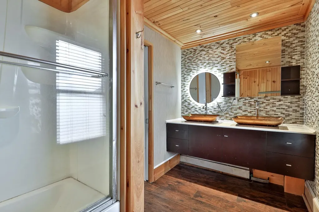 109 Park Row Rochester VT 05767