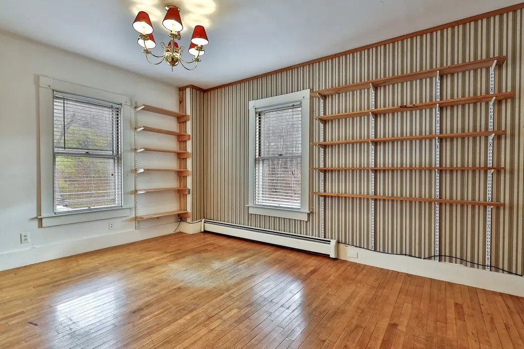 109 Park Row Rochester VT 05767