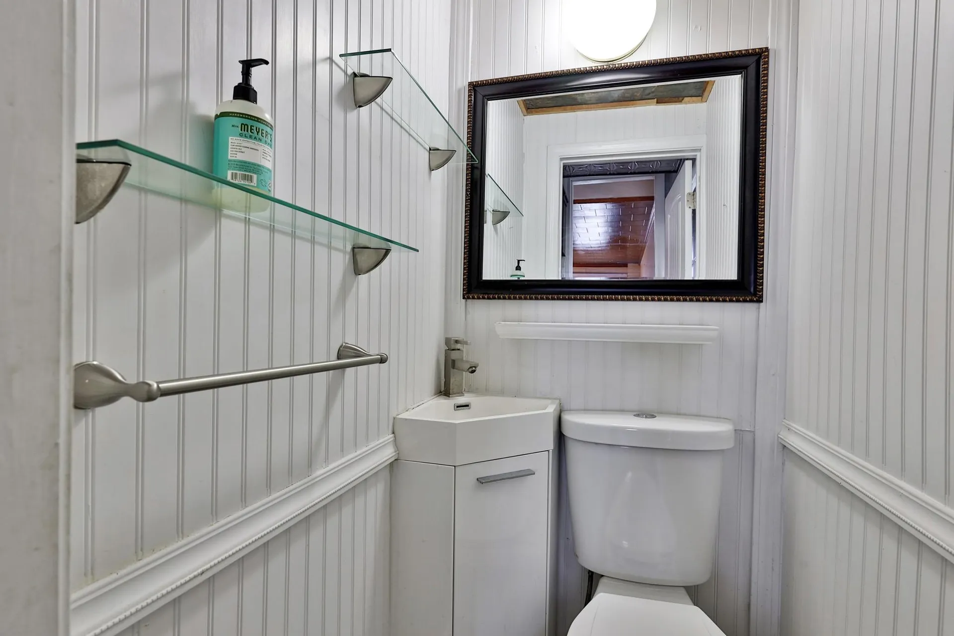 109 Park Row Rochester VT 05767