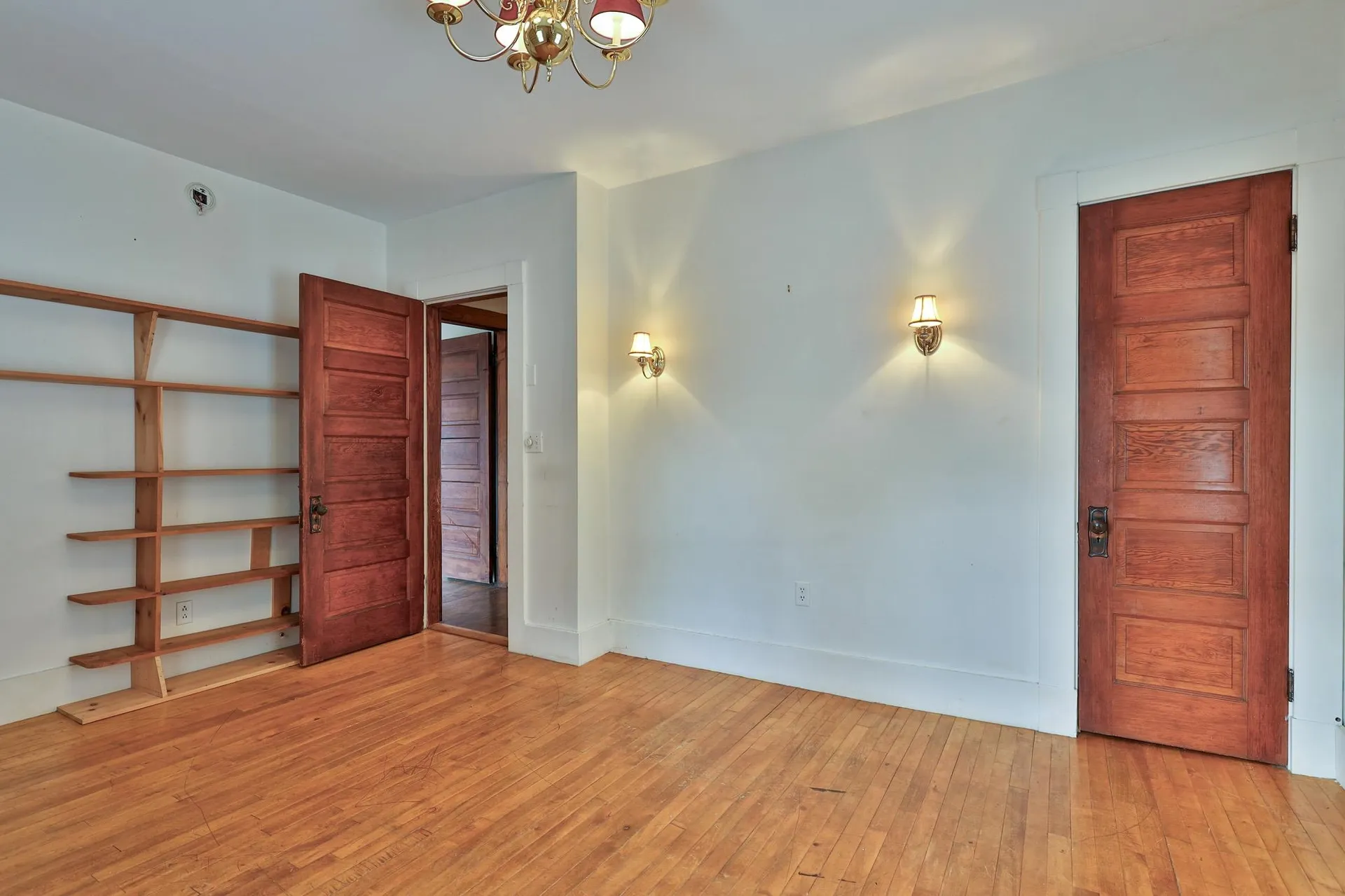 109 Park Row Rochester VT 05767