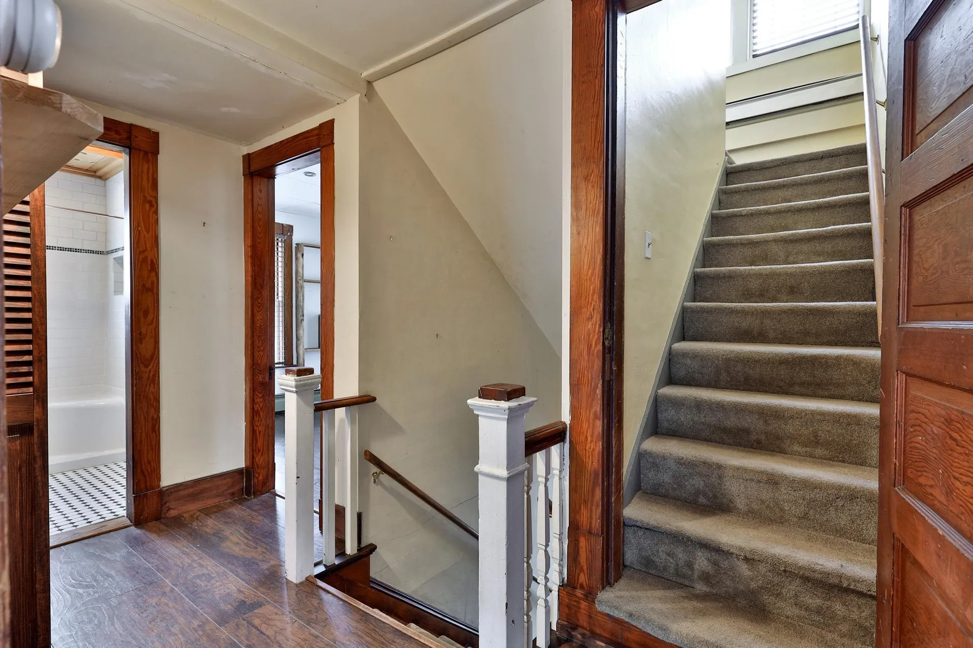 109 Park Row Rochester VT 05767