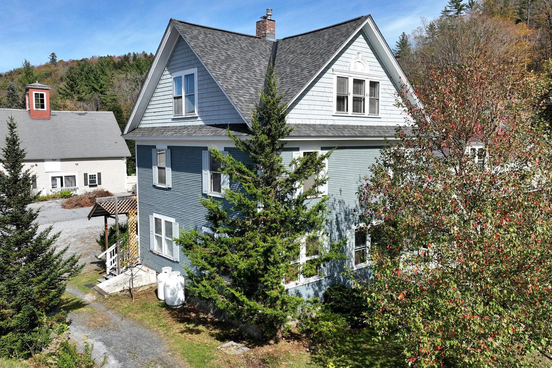 109 Park Row Rochester VT 05767