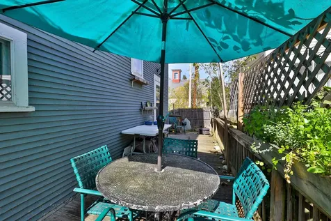 109 Park Row Rochester VT 05767