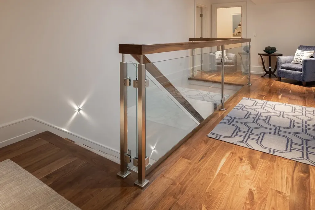 12 Runnymede Drive North Hampton NH 03862