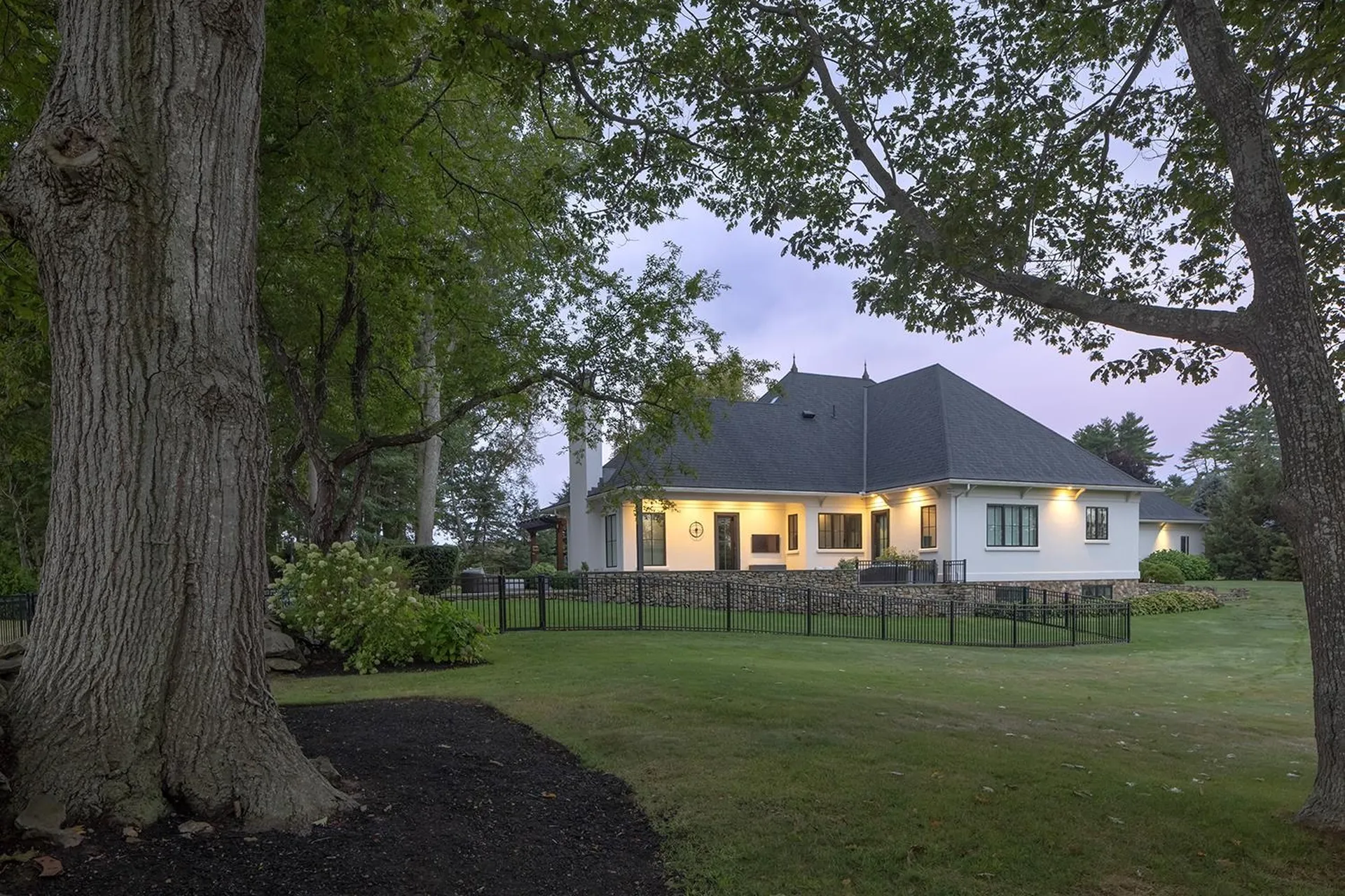 12 Runnymede Drive North Hampton NH 03862