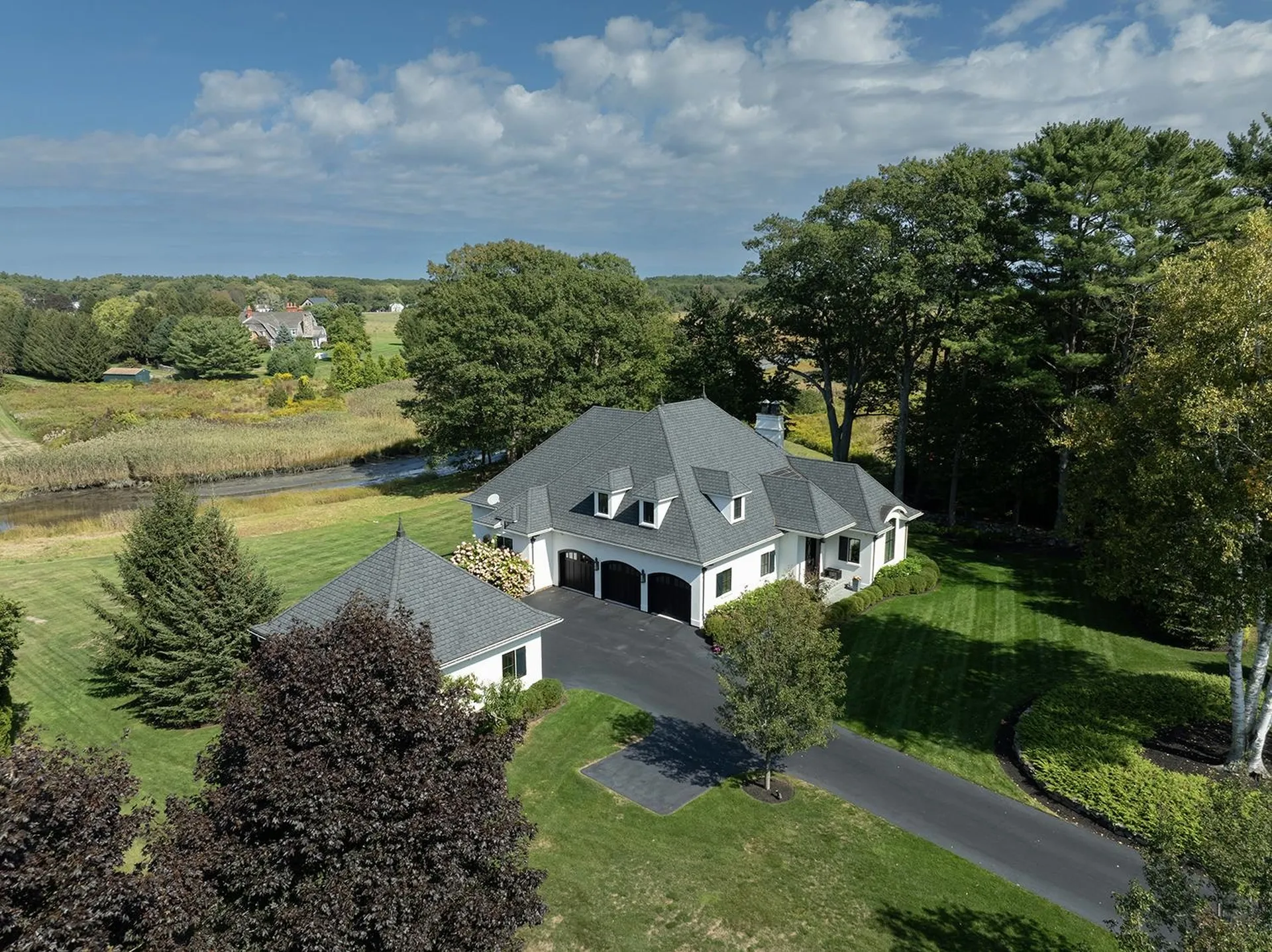 12 Runnymede Drive North Hampton NH 03862