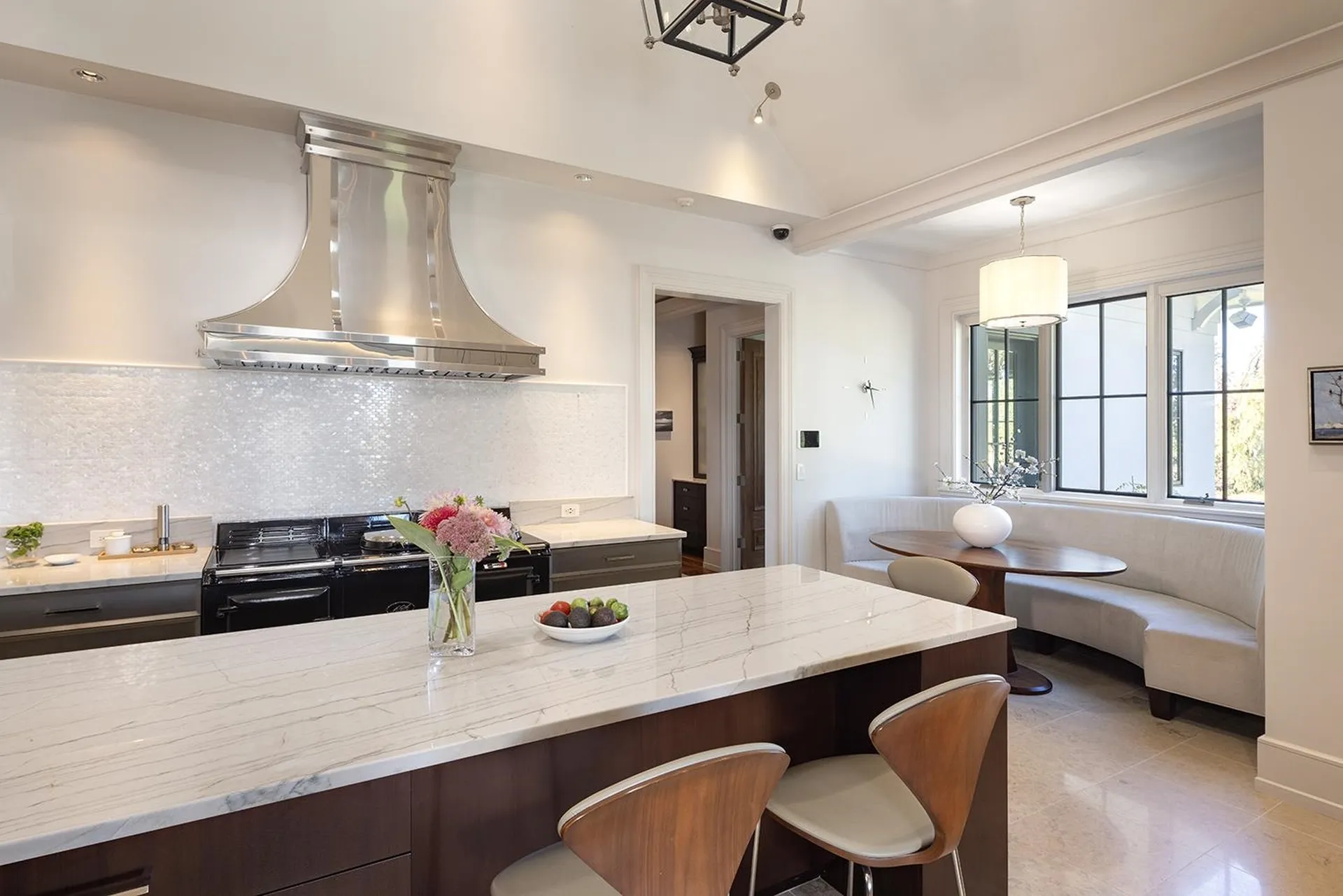 12 Runnymede Drive North Hampton NH 03862