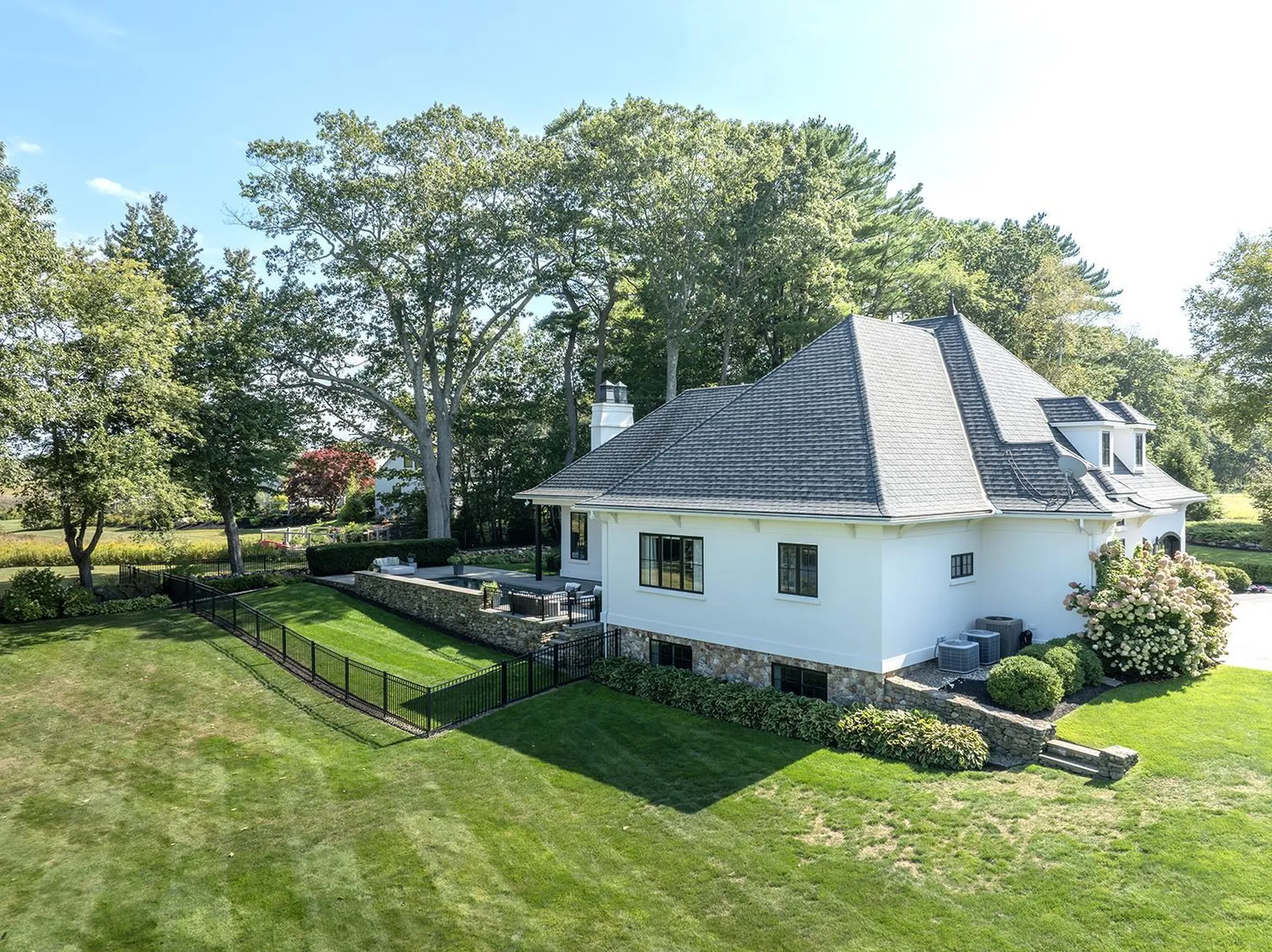 12 Runnymede Drive North Hampton NH 03862
