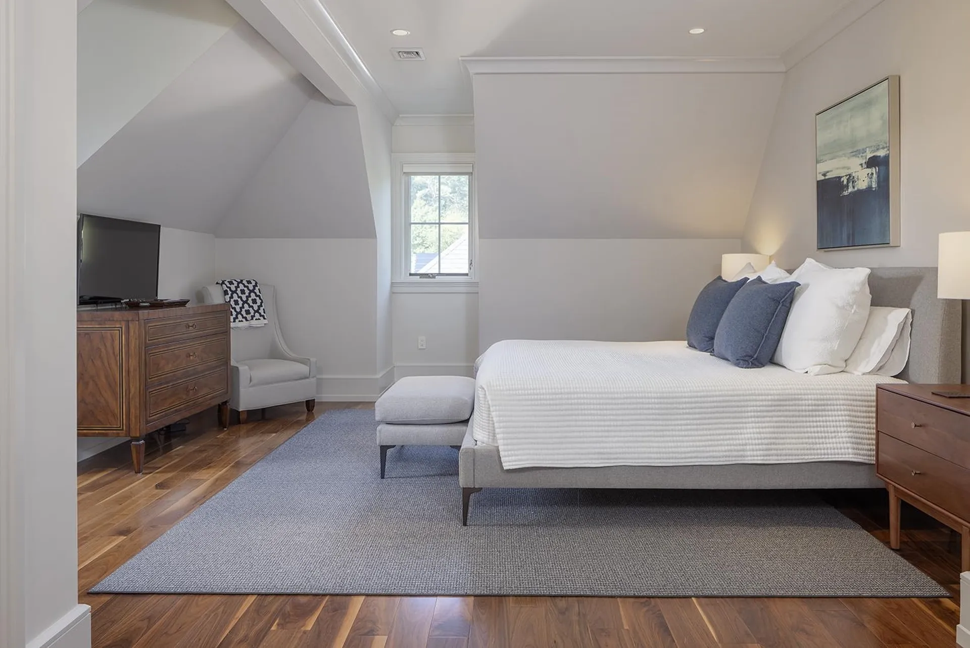 12 Runnymede Drive North Hampton NH 03862