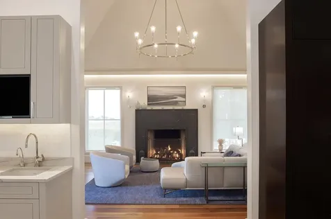 12 Runnymede Drive North Hampton NH 03862