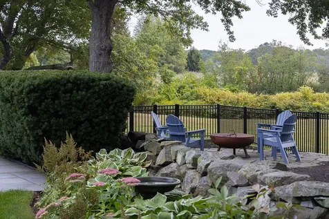 12 Runnymede Drive North Hampton NH 03862