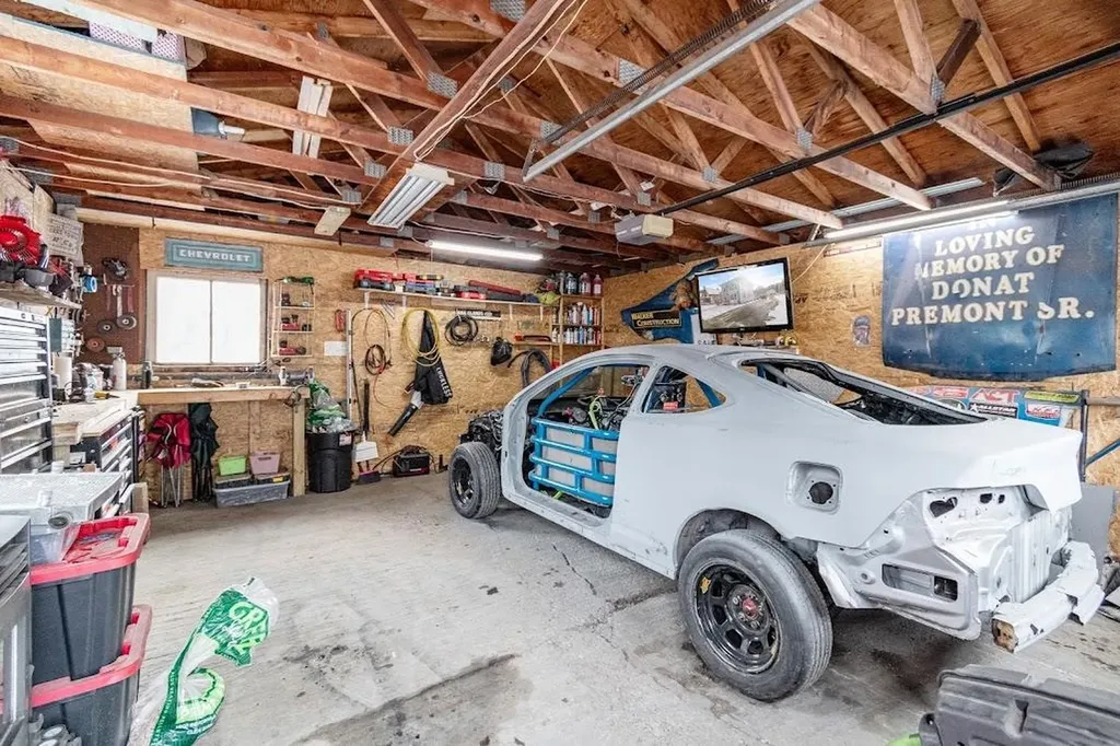 54 Vermont Route 100c Johnson VT 05656