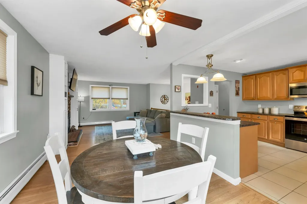 121 Hackett Hill Road Hooksett NH 03106