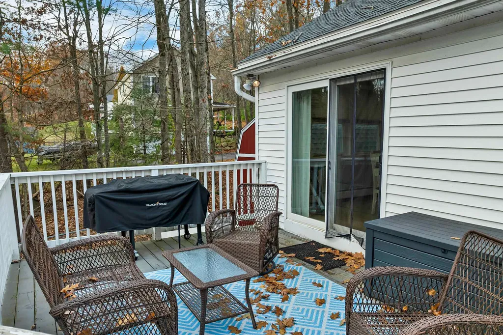 121 Hackett Hill Road Hooksett NH 03106