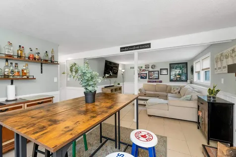 121 Hackett Hill Road Hooksett NH 03106