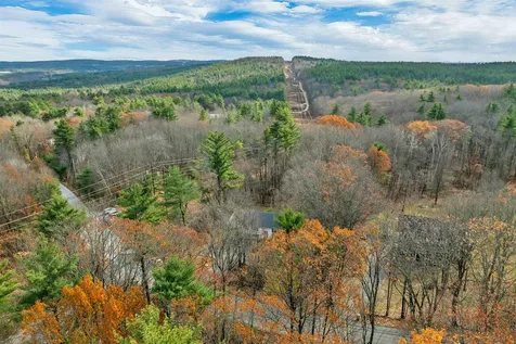 121 Hackett Hill Road Hooksett NH 03106