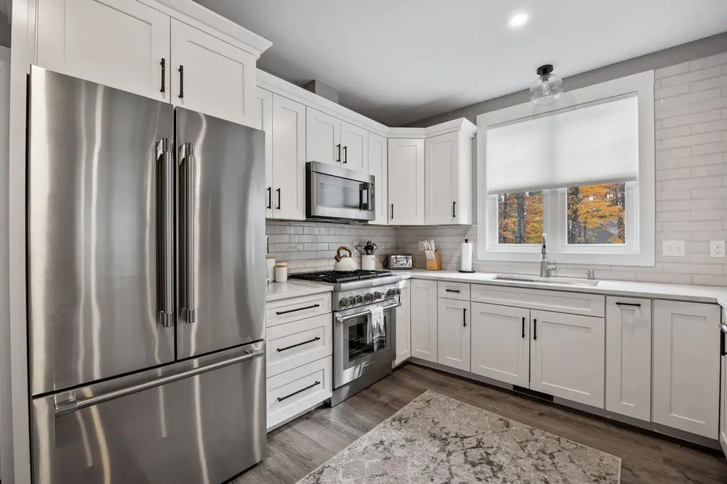 168 Old Bartlett Road Conway NH 03860