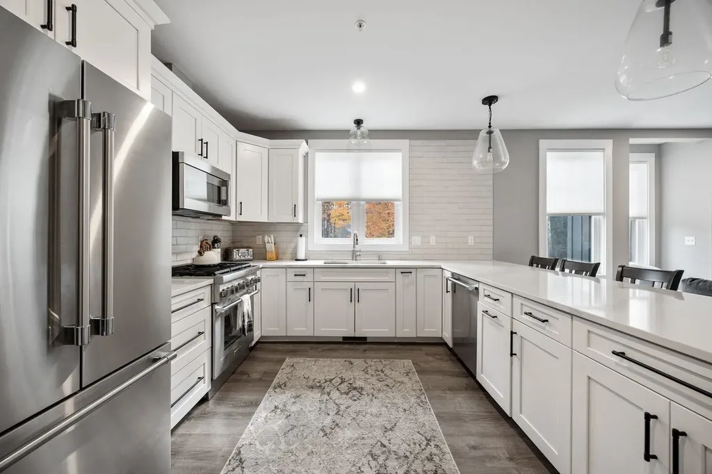 168 Old Bartlett Road Conway NH 03860