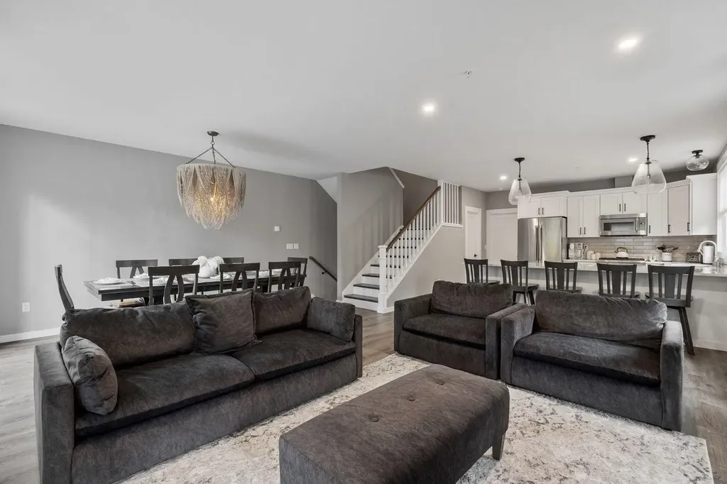 168 Old Bartlett Road Conway NH 03860